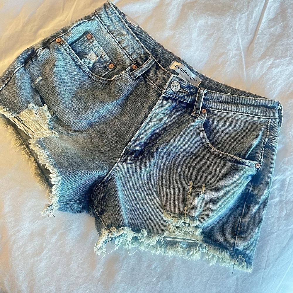 Madden Girl Shorts Size 9 Denim Cut Off Frayed Hem Country Cowgirl